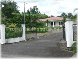 Limon real estate, for sale, land for sale, river, swimming pool, Limon properties, 1766
