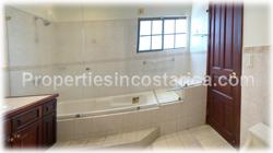 Escazu for sale, for rent, townhome for rent, gated commmunity, Escazu residential, real estate, Costa Rica real estate, 2 level, views, garden, 1664