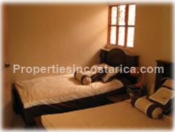 3 Bedroom Single Family Home in Downtown Jaco