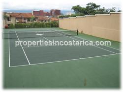 like new, tenis court, pool, green