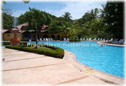 Vacation Costa Rica, vacation homes, for sale, all equipped, beach homes, gated community, furnished, private beach, swimming pool
