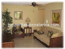 condominiums in Jaco, Jaco for sale, swimming pool