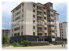 condominiums in Jaco, Jaco for sale, swimming pool