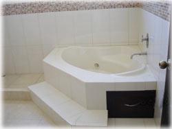 Costa Rica real estate, Heredia Homes for rent, Heredia gated community home, brand new home for rent, garden