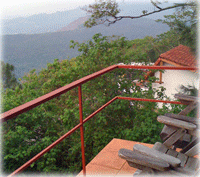 Artistic Apartment in Private Eco-Community in Santa Ana