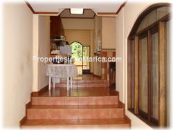 Atenas Costa Rica, Atenas real estate, Atenas realty, Atenas properties, Atenas estate, large, over a hectare, swimming pool, soccer field, ranch, social area, land with house, 1854