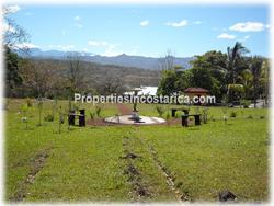 Atenas Costa Rica, Atenas real estate, Atenas realty, Atenas properties, Atenas estate, large, over a hectare, swimming pool, soccer field, ranch, social area, land with house, 1854