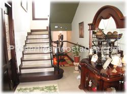 Cariari home, Cariari golf community, Costa Rica golf, access, security, 2 story, upscale, gated community, airport, shopping, schools, 2 story, 4 bedroom, 4 bathroom, 18 hole course, tennis, air conditioning,11