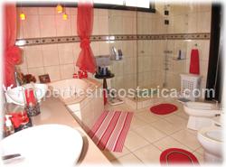 Cariari home, Cariari golf community, Costa Rica golf, access, security, 2 story, upscale, gated community, airport, shopping, schools, 2 story, 4 bedroom, 4 bathroom, 18 hole course, tennis, air conditioning,11