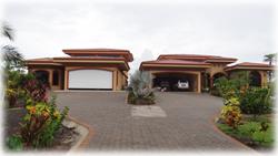 Bajamar Costa Rica, Costa Rica beachfront homes, for sale, swimming pool, titled beach property, Bajamar real estate