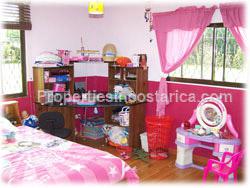B&B, equine property, Poas Volcano.  