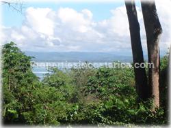 Costa Rica Real Estate, Pavones Costa Rica, Sea side properties, near the beach, oceanviews, jungle estate