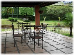fully furnished, Costa Rica condominium.