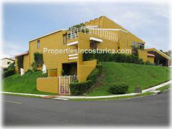 Cariari Costa Rica, Cariari real estate, near schools, golf, shopping, exotic houses, exotic homes, retro style houses, vintage home, 70 style house, late 70s house, fixer upper homes, Costa Rica real estate, 1853