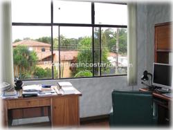 Cariari Costa Rica, Cariari real estate, near schools, golf, shopping, exotic houses, exotic homes, retro style houses, vintage home, 70 style house, late 70s house, fixer upper homes, Costa Rica real estate, 1853