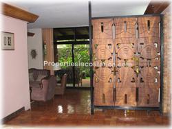 Cariari Costa Rica, Cariari real estate, near schools, golf, shopping, exotic houses, exotic homes, retro style houses, vintage home, 70 style house, late 70s house, fixer upper homes, Costa Rica real estate, 1853