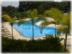 Belen condos for rent, brand new condos, Costa Rica condos for rent, gated community, 1 bedroom, swimming pool