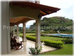 Atenas real estate, Costa Rica real estate, for sale, community, privacy, private, views, security, pool, 2 level, 1880