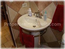 Atenas real estate, Costa Rica real estate, for sale, community, privacy, private, views, security, pool, 2 level, 1880