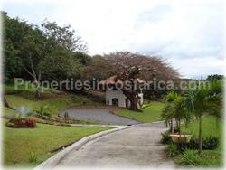 Atenas real estate, Costa Rica real estate, for sale, community, privacy, private, views, security, pool, 2 level, 1880