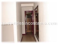 Alajuela for rent, airport, short walk, park, 2 bedrooms, 3 bedrooms, furnished, wireless internet, maintenance, parking, pool, Alajuela real estate, modern, spacious, 1038