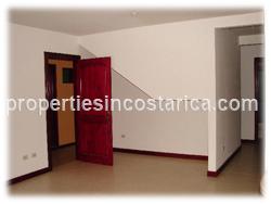 Alajuela for rent, airport, short walk, park, 2 bedrooms, 3 bedrooms, furnished, wireless internet, maintenance, parking, pool, Alajuela real estate, modern, spacious, 1038