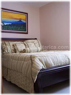 Jaco condo, brand new