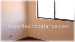 Lindora for sale, Lindora condos, Lindora townhomes, Lindora residential, gated community, privacy, security, 1687