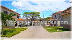 Lindora for sale, Lindora condos, Lindora townhomes, Lindora residential, gated community, privacy, security, 1687