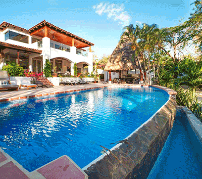 Top location Beachfront 10-Bedroom Cash Flow