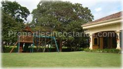 Santa Ana for sale, golf community, gated, opportunity, brand new, pool, upscale, location, malls, banks, schools, business centers, 1624