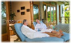 Income producing business in Manuel Antonio