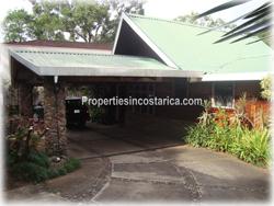 Escazu real estate, country homes, Costa Rica real estate, Escazu Costa Rica, hardwood, rock, clay, near shopping, multiplaza, cima, 1844