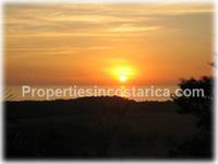 Enjoy real & pure nature at Hatillo, Puntarenas!