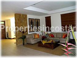 Escazu real estate, Escazu Properties, House near Forum, Guachipelin homes, luxury houses in Escazu, Escazu gated community, House close to Multiplaza, 1927