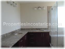 Escazu real estate, Escazu Properties, House near Forum, Guachipelin homes, luxury houses in Escazu, Escazu gated community, House close to Multiplaza, 1927