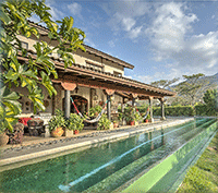 Country Chic Luxury Estate in Santa Ana