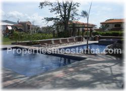 Santa Ana real estate, condo in Santa Ana, Lindora, Lindora real estate, Lindora strip, pool, community, 1494
