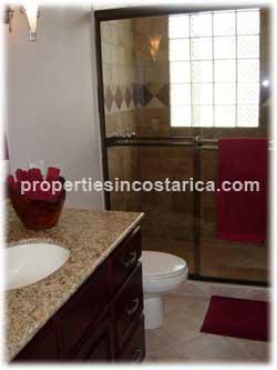 Condo for sale near de beach