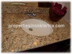 Condo for sale near de beach