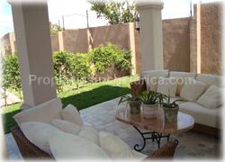Santa Ana real estate, Santa Ana rentals, for sale, for rent, swimming pool, green areas, jacuzzi, deluxe, gated community, 1504