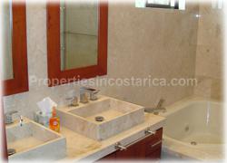 Santa Ana real estate, Santa Ana rentals, for sale, for rent, swimming pool, green areas, jacuzzi, deluxe, gated community, 1504