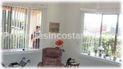 Costa Rica real estate, Los Reyes Alajuela, Los Reyes rentals, homes for rent, country style house, golf community, golf course