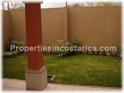 Condo for rent, Escazu real estate, Escazu for rent, exclusive, malls, garage, swimming pools,