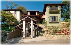 Costa Rica real estate, Manuel Antonio Costa Rica rentals, Manuel Antonio vacation villas, Swimming pool, national park
