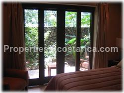 Tamarindo condo, Tamarindo 2 bedroom, rental income, investment, opportunity, close to beach, Tamarindo real estate,