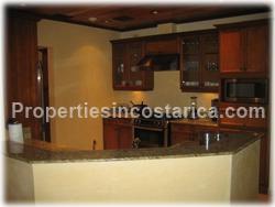 Tamarindo condo, Tamarindo 2 bedroom, rental income, investment, opportunity, close to beach, Tamarindo real estate,