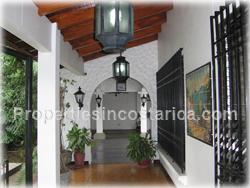 Escazu for sale, Escazu homes, homes with pool, Escazu real estate, full maids quarters, TV room, family room, 1711