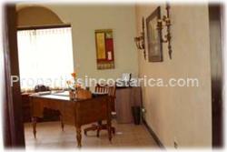 single family, large, backyard,