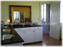 opportunity, city, beach, airport, proximity, nature, extra apartment, guest area, retreat, mountain, hospitals, private schools, 1432